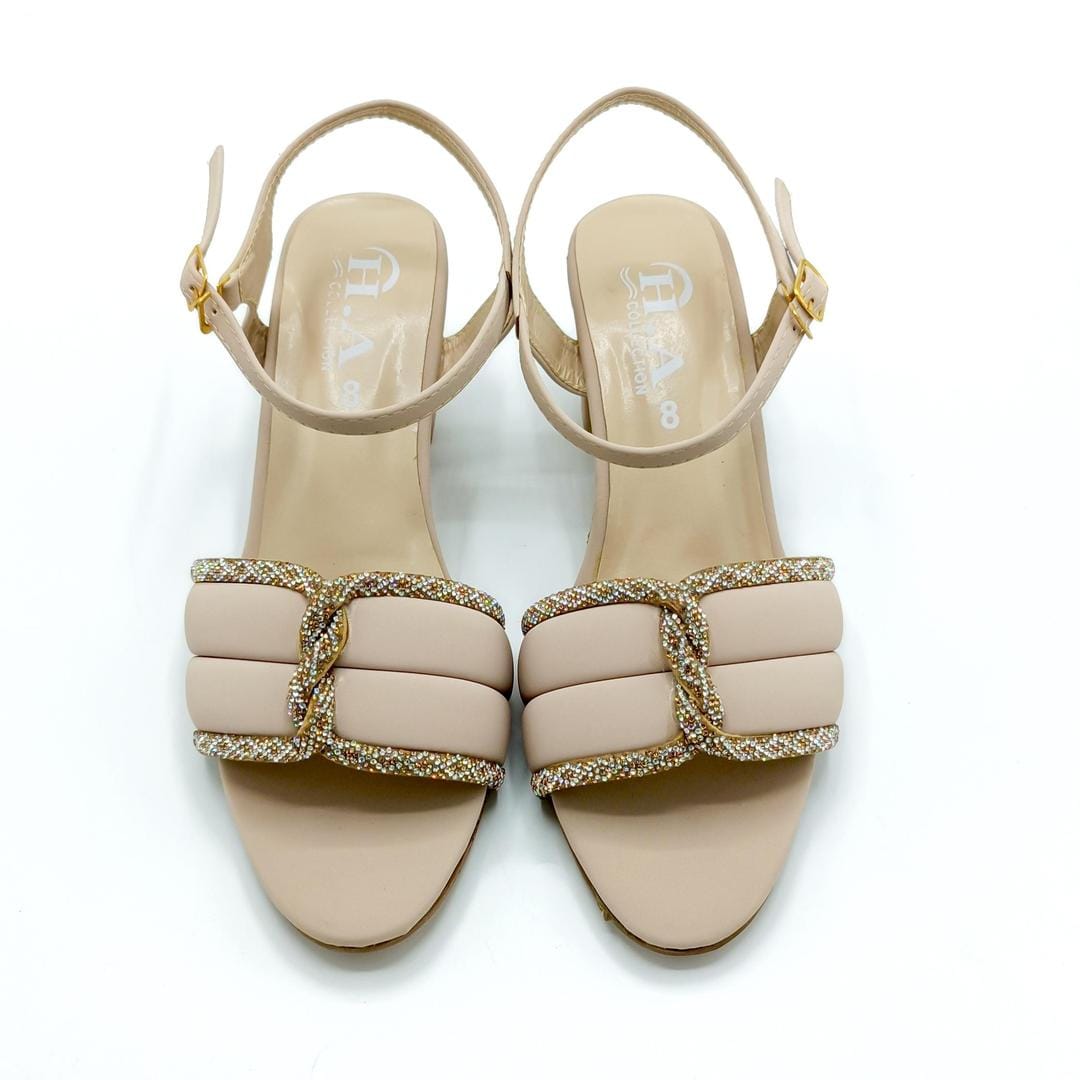 Women's Patent Leather Heels - Image 3